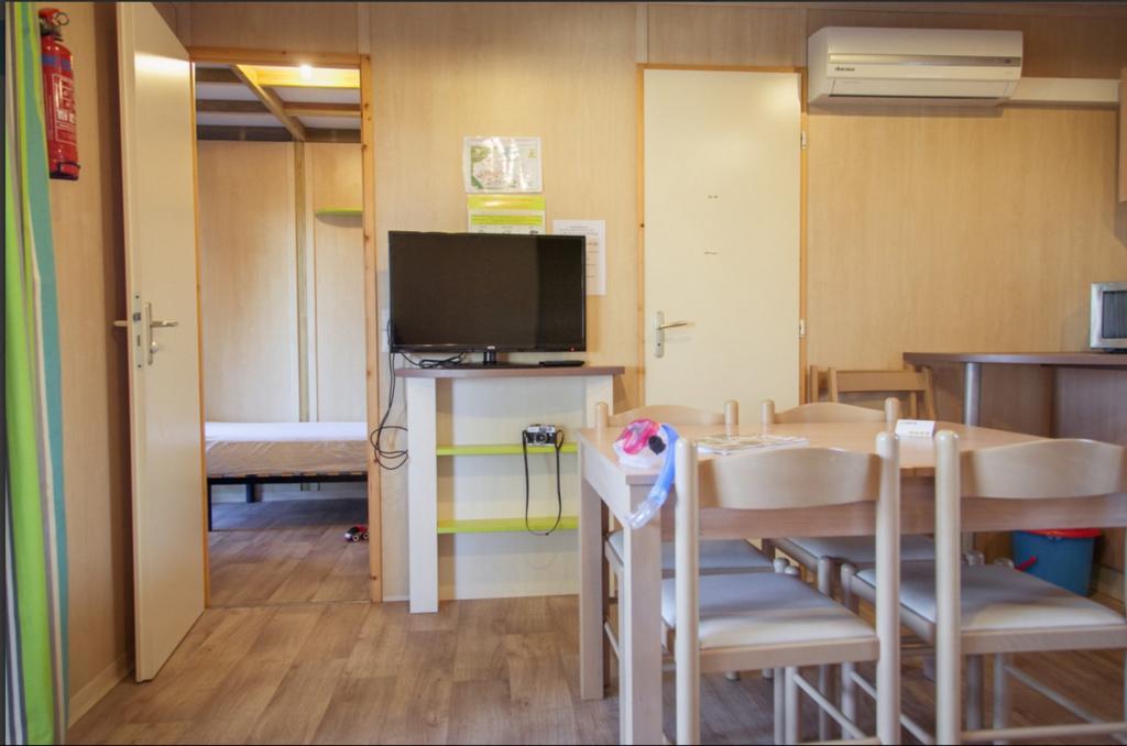 Camping Senia Tucan Lloret de Mar Exterior photo