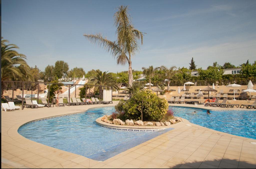 Camping Senia Tucan Lloret de Mar Exterior photo