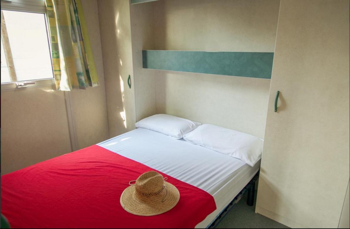 Camping Senia Tucan Lloret de Mar Exterior photo